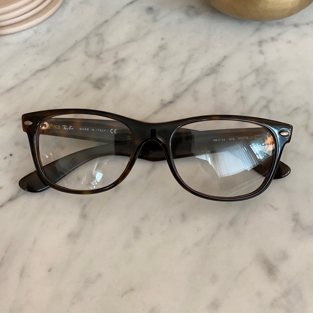 Ray-Ban wayfarer frames